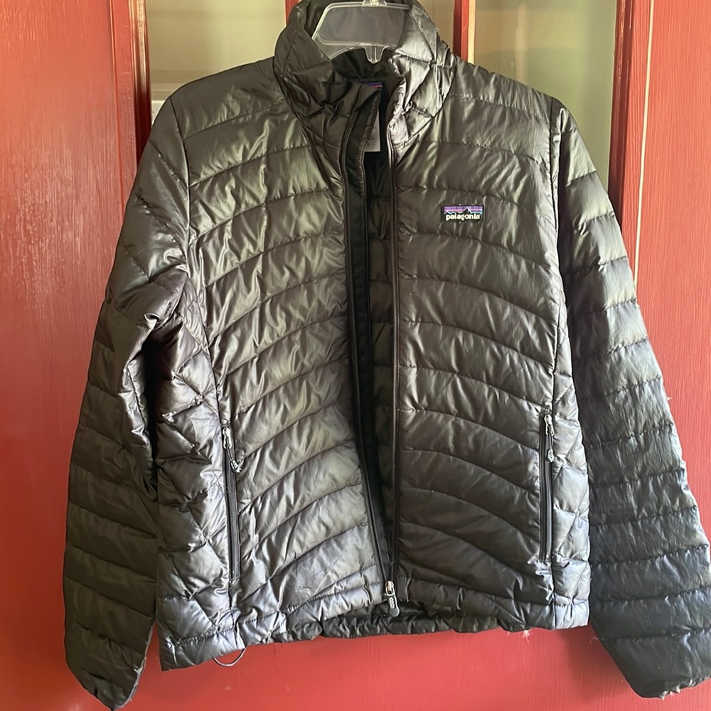 Black Patagonia Puffer (Women’s SMALL)